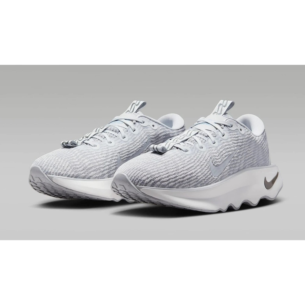 NIKE Shoes Unisex Wmns 11.5/Mens 10 Gray Motiva Lace Up Low DV1238-010 NEW
